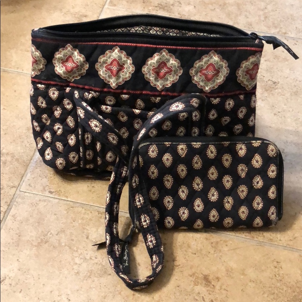 Vera Bradley set— wallet and purse!!